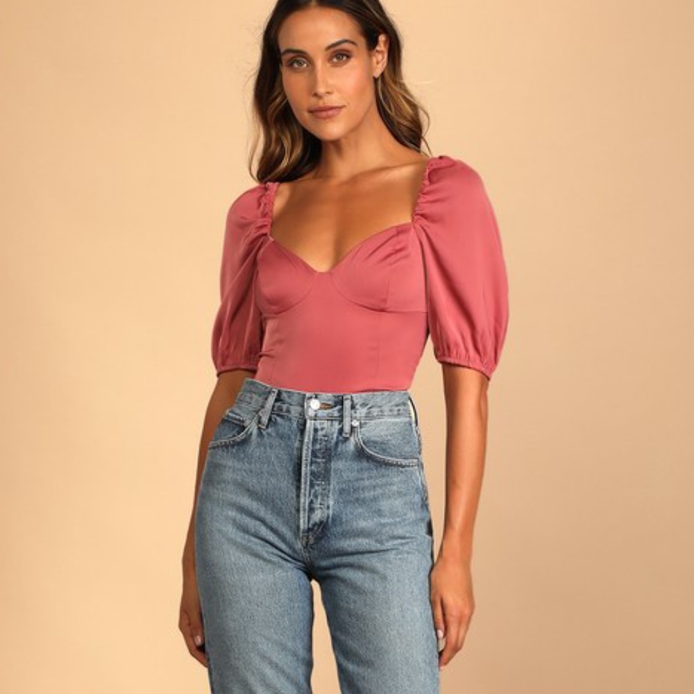 NWT Lulu's Rusty Rose Puff Sleeve Bodysuit